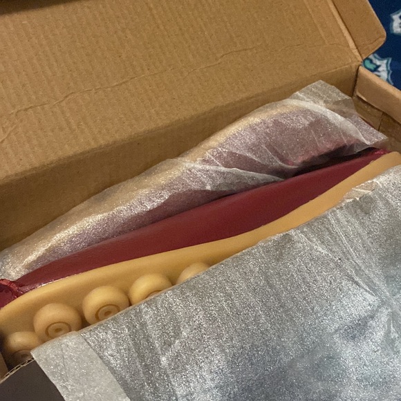 Red Xin Xing Hui leather flats size 8 1/2 - Picture 2 of 4